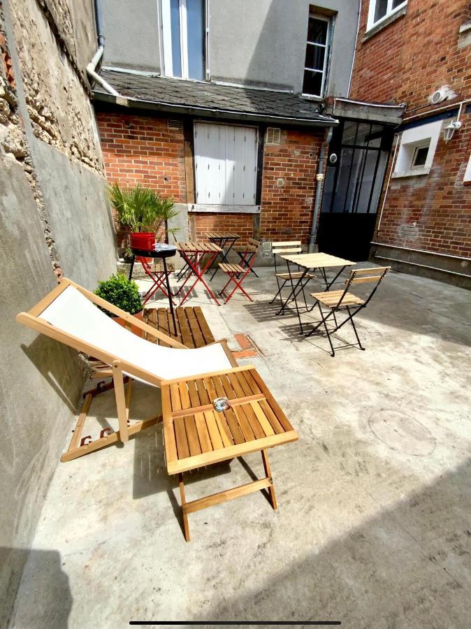 Faubourg Des Voyageurs N°4 Apartamento Saran Exterior foto